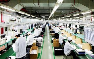 威逼利誘之下，蘋果的“美國(guó)制造”與“美國(guó)代碼”為何難圓其說？